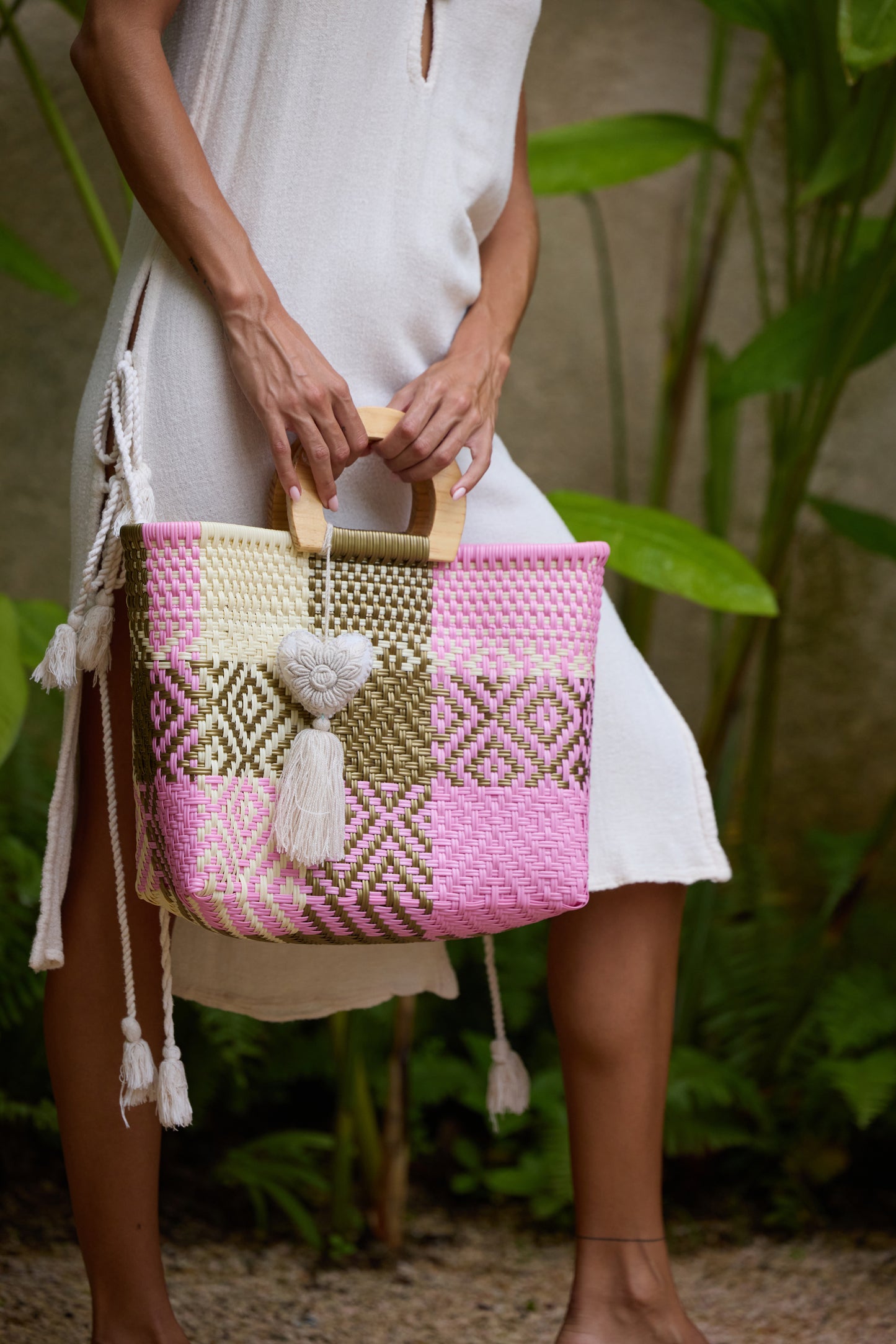 Wooden Handle Handwoven Tote